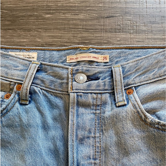 levi’s ribcage jeans - Picture 2 of 3